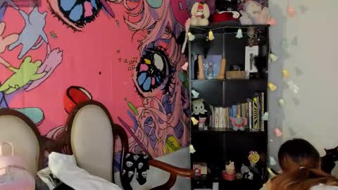 Kitty Zen online show from 6, 10, 2025