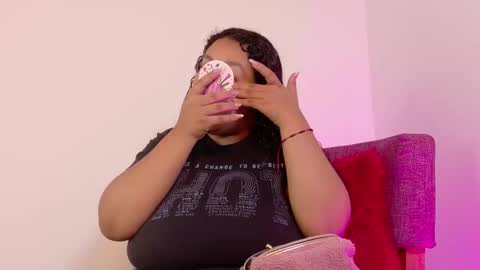 Kitty Hill online show from 3, 2, 2026