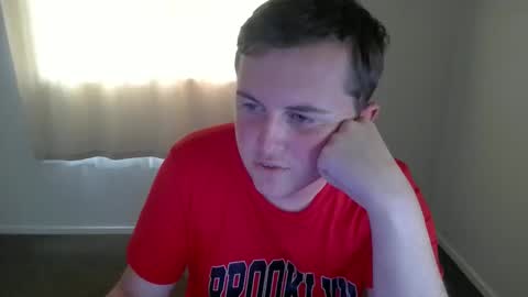 kiwi_twink21 online show from 5, 3, 2026