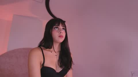 Kkira  online show from 11, 4, 2026