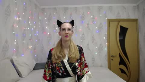 Snapshot of klaryevans chatting on 6, 4, 2026 Klary online show from 6, 4, 2026