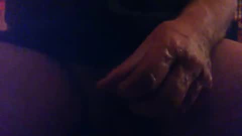 Snapshot of kledenn chatting on 10, 11, 2025 kledenn online show from 10, 11, 2025