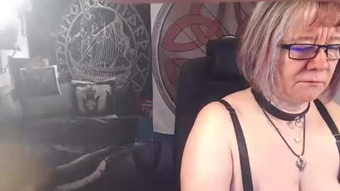 Snapshot of kleiner_teufel chatting on 1, 5, 2026 Michelle online show from 1, 5, 2026