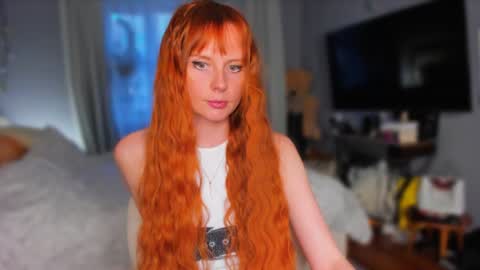 Snapshot of klementinagirl chatting on 8, 7, 2026 Klementinafanslyklementina6661 online show from 8, 7, 2026