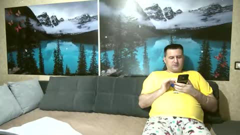 Snapshot of kleosnow chatting on 13, 9, 2025 Kleosnow online show from 13, 9, 2025