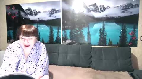 Snapshot of kleosnow chatting on 15, 9, 2025 Kleosnow online show from 15, 9, 2025