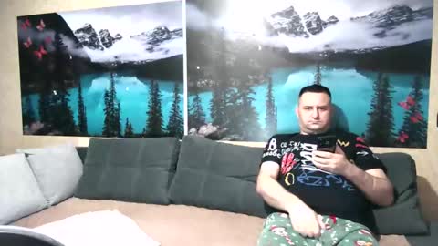 Snapshot of kleosnow chatting on 24, 9, 2025 Kleosnow online show from 24, 9, 2025