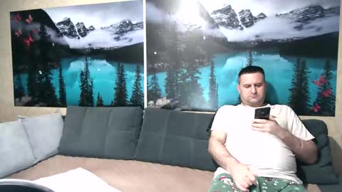 Snapshot of kleosnow chatting on 30, 9, 2025 Kleosnow online show from 30, 9, 2025