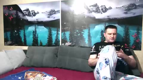 Snapshot of kleosnow chatting on 5, 11, 2025 Kleosnow online show from 5, 11, 2025