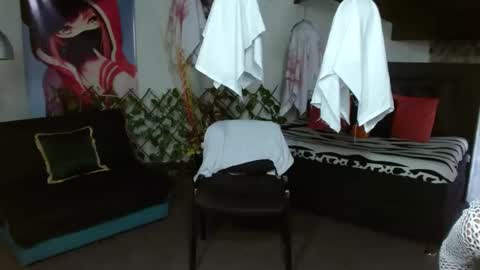 Kloe deker online show from 11, 10, 2025