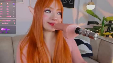 Snapshot of kloe_raize chatting on 23, 10, 2025 Kloe online show from 23, 10, 2025