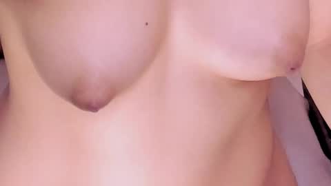 Kloe Brown online show from 5, 1, 2026