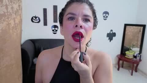 Kloe  online show from 30, 10, 2025