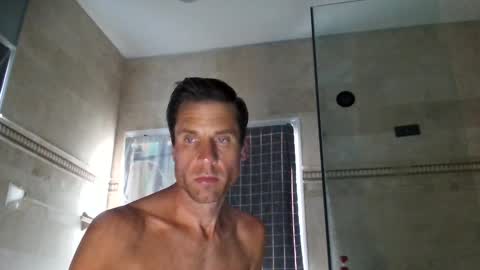 Snapshot of kmack1111 chatting on 29, 1, 2025 Kevv Heidi All Hallows Eve Show online show from 29, 1, 2025