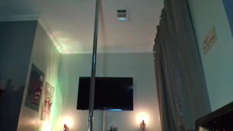 Snapshot of kmack1111 chatting on 29, 11, 2025 Kevv Heidi All Hallows Eve Show online show from 29, 11, 2025