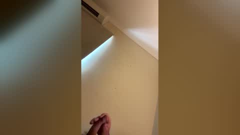 Snapshot of kmask16 chatting on 11, 4, 2026 kmask16 online show from 11, 4, 2026