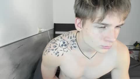 Adam online show from 17, 10, 2025