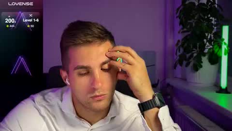 Sweet boy online show from 18, 9, 2025