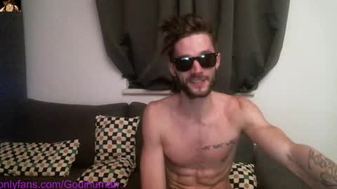 Snapshot of kolexis chatting on 25, 10, 2025 GodihumanAthena online show from 25, 10, 2025