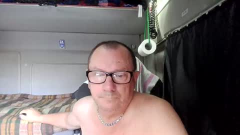 Snapshot of komputer123456789 chatting on 12, 7, 2026 Bogdan online show from 12, 7, 2026