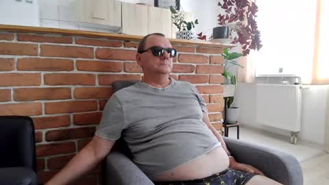 Snapshot of komputer123456789 chatting on 21, 7, 2026 Bogdan online show from 21, 7, 2026
