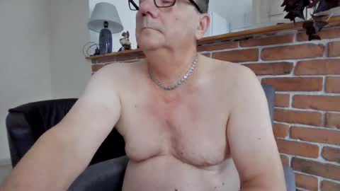 Snapshot of komputer123456789 chatting on 27, 7, 2026 Bogdan online show from 27, 7, 2026