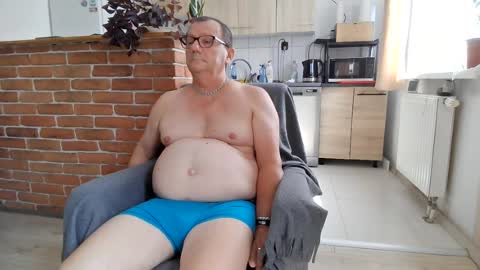 Snapshot of komputer123456789 chatting on 3, 8, 2026 Bogdan online show from 3, 8, 2026