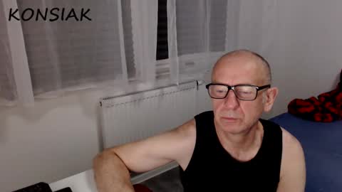 Komsiak online show from 24, 10, 2025