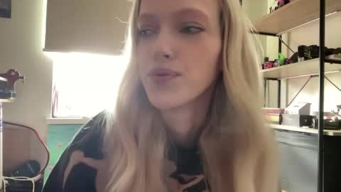 Snapshot of kortneyhiedeman chatting on 5, 6, 2026 Ariela online show from 5, 6, 2026