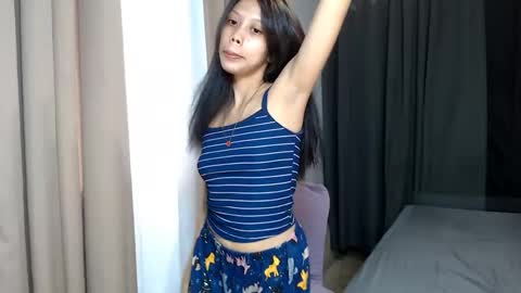 Snapshot of kourtneyluv_ chatting on 27, 12, 2024 kourtneyluv online show from 27, 12, 2024