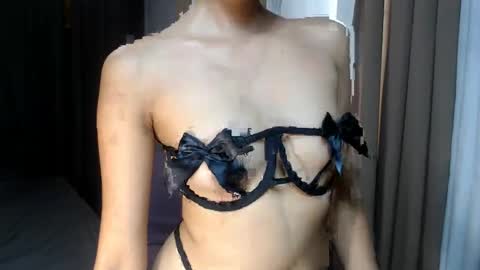 Snapshot of kourtneyluv_ chatting on 21, 1, 2025 kourtneyluv online show from 21, 1, 2025