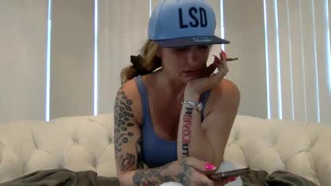 koyoteej online show from 27, 1, 2025