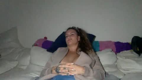 koyoteej online show from 9, 3, 2025