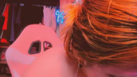 Khloe online show from 6, 4, 2026