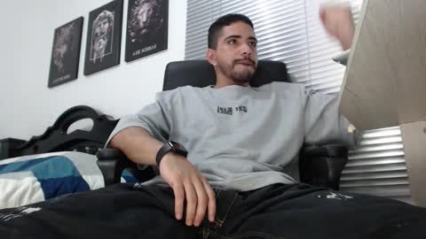 kratoswolf online show from 27, 3, 2026