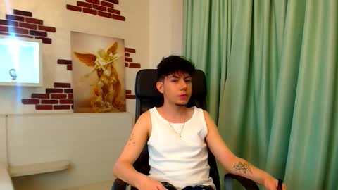 KrewVaughn online show from 11, 10, 2025