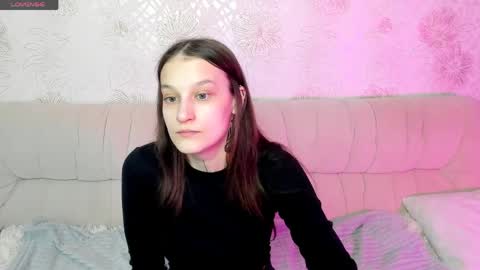 Snapshot of kris_doeil chatting on 24, 5, 2026 kris_doeil online show from 24, 5, 2026