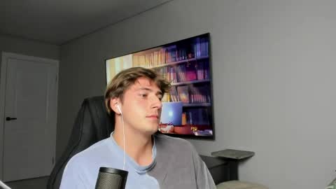 Snapshot of krishort chatting on 11, 5, 2026 krishort online show from 11, 5, 2026