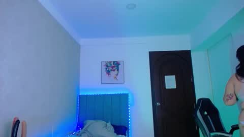 Snapshot of kriss_sweetboobs chatting on 8, 2, 2026 kriss_sweetboobs online show from 8, 2, 2026