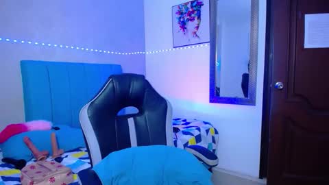 Snapshot of kriss_sweetboobs chatting on 14, 2, 2026 kriss_sweetboobs online show from 14, 2, 2026