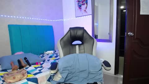 Snapshot of kriss_sweetboobs chatting on 20, 2, 2026 kriss_sweetboobs online show from 20, 2, 2026