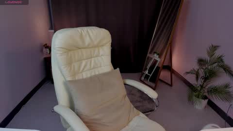 Snapshot of kriss_tean chatting on 3, 3, 2026 Kris online show from 3, 3, 2026