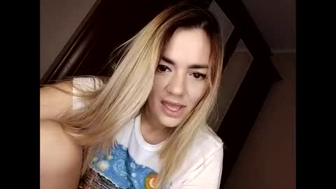 KrissSexi online show from 21, 9, 2025