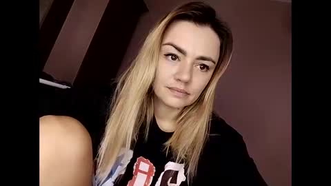 KrissSexi online show from 22, 9, 2025