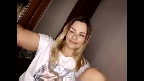 KrissSexi online show from 30, 10, 2025