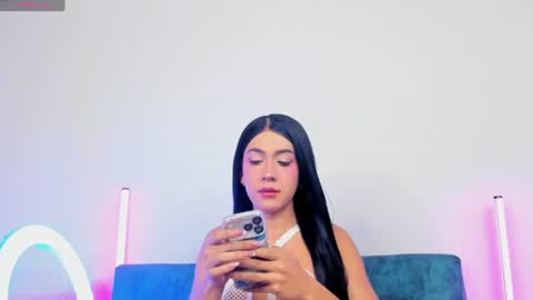 Snapshot of kristall_swan chatting on 12, 6, 2026 Kristall online show from 12, 6, 2026