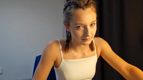 Snapshot of kristandaty chatting on 11, 2, 2026 kristandaty online show from 11, 2, 2026