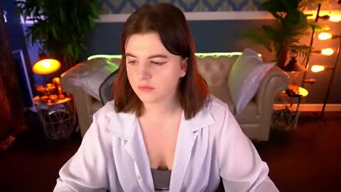 Snapshot of kristifoxy chatting on 15, 6, 2026 kristifoxy online show from 15, 6, 2026