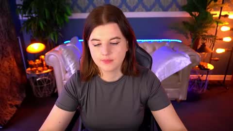 Snapshot of kristifoxy chatting on 16, 6, 2026 kristifoxy online show from 16, 6, 2026