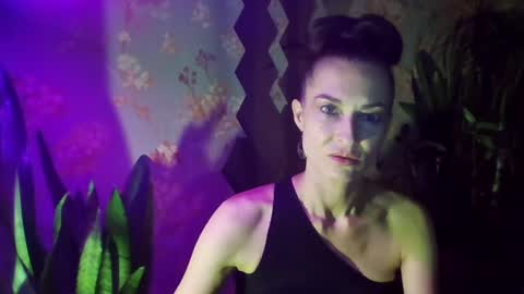 Snapshot of kristinagold44 chatting on 10, 12, 2024 Kristina online show from 10, 12, 2024